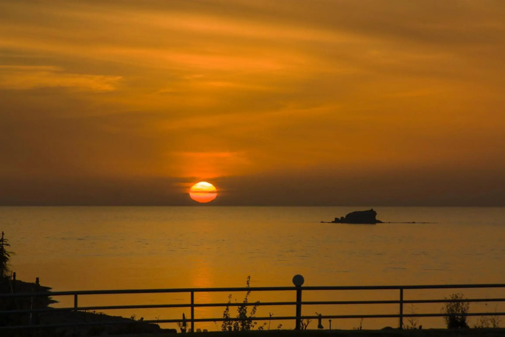 Alma Luxury Resort Hotel