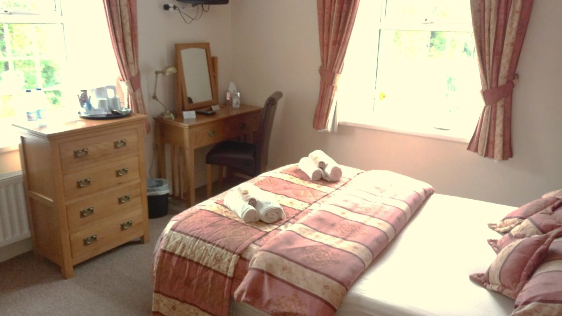 Oakfield House Bed and Breakfast