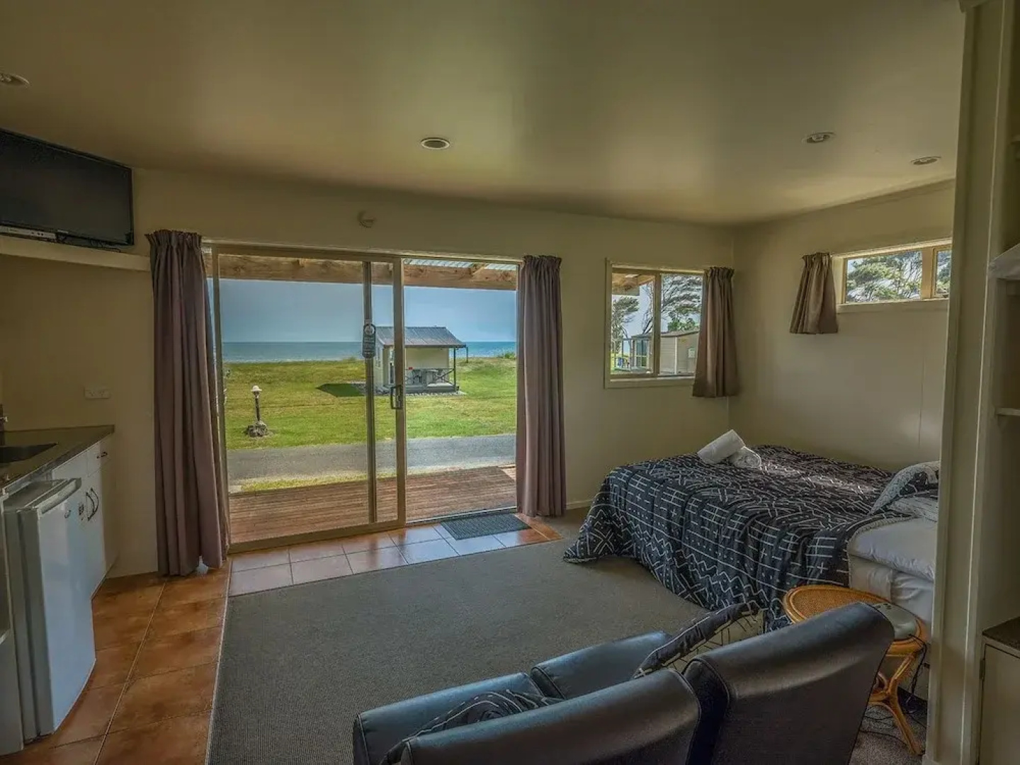 Pohara Beach Top 10 Holiday