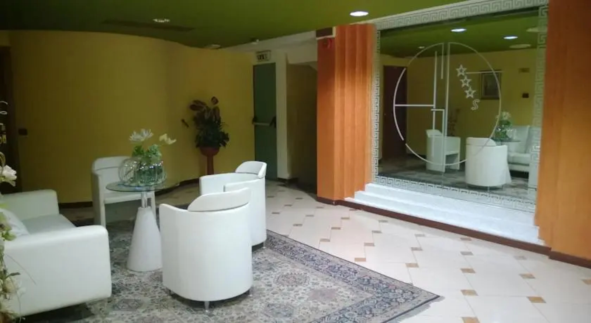 Hotel Gallo DOro