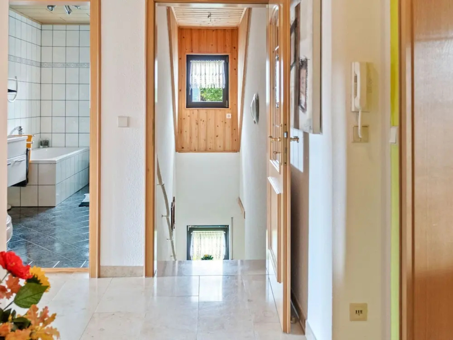 Garden View Apartment in Erzgebirge near Forest