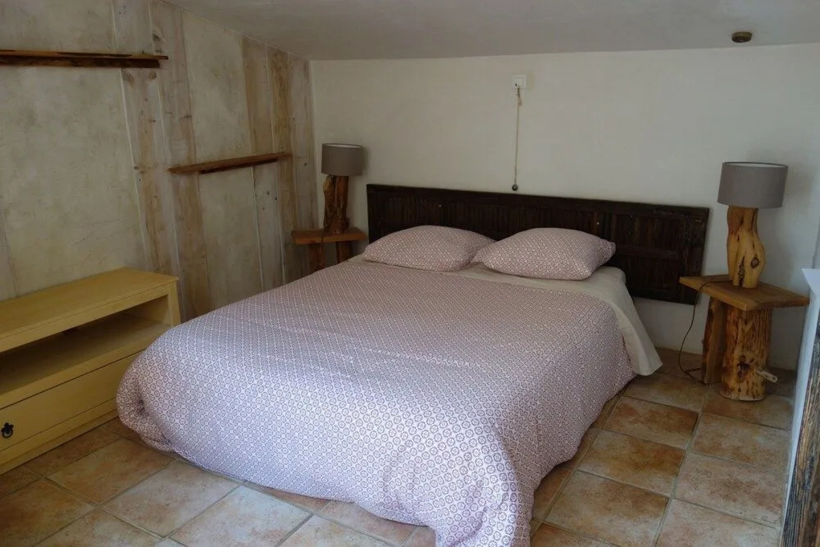 Le Clos des Collines. Chambre d'hôtes