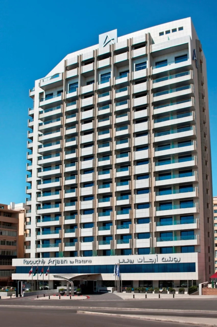 Raouche Arjaan by Rotana Hotel