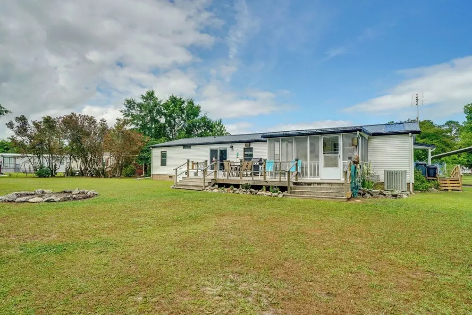 Secluded Hampstead Vacation Rental With Deck!