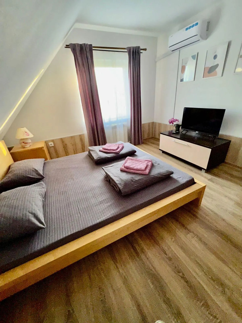 Ю-2 Motel (Мотель)