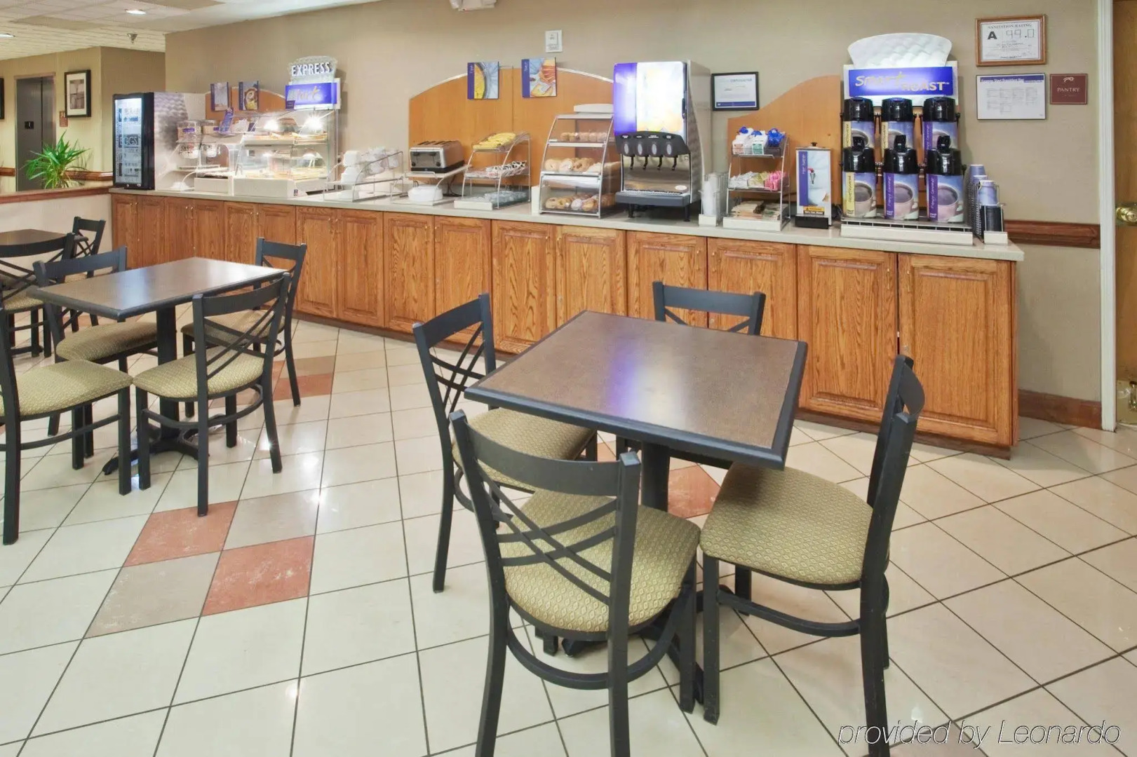 Holiday Inn Express Hotel & Suites Laurinburg by IHG