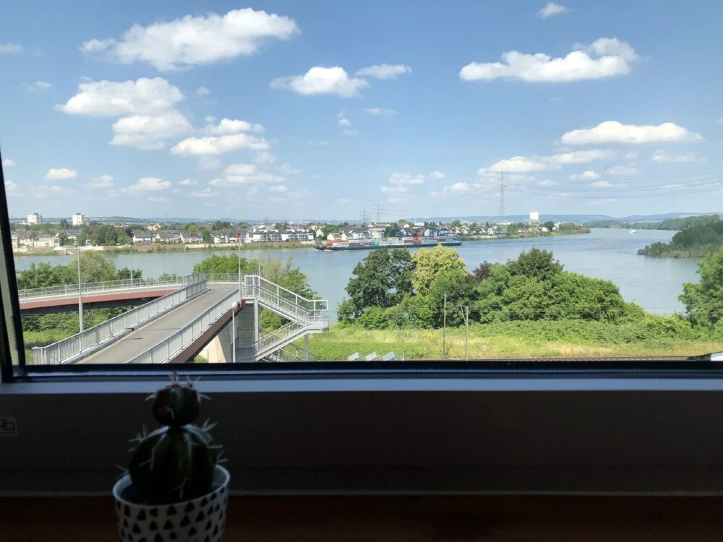 Elegant Apartment in Urbar With Garden, Garage and Parking