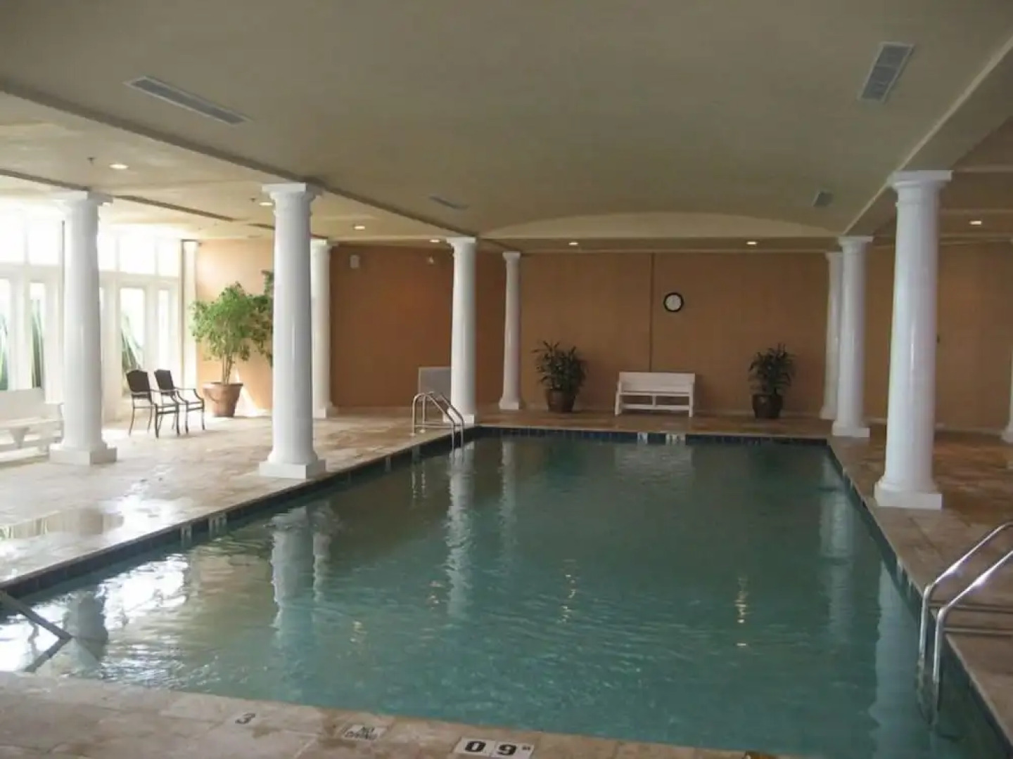 Beach Club Bristol 201 3 Bedroom Condo by RedAwning