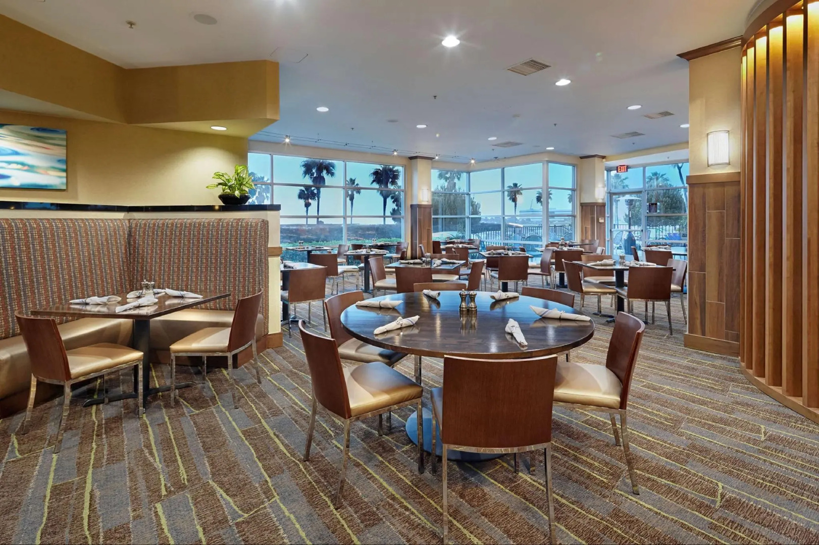 DoubleTree by Hilton San Francisco Airport North Bayfront