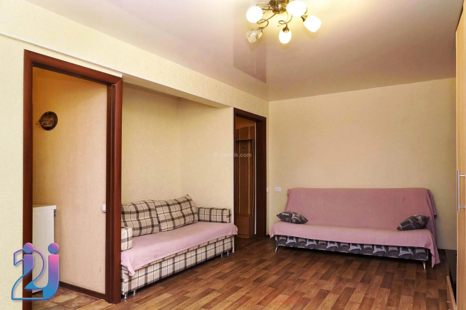 2U (Ту Ю) на улице Борсоева 23