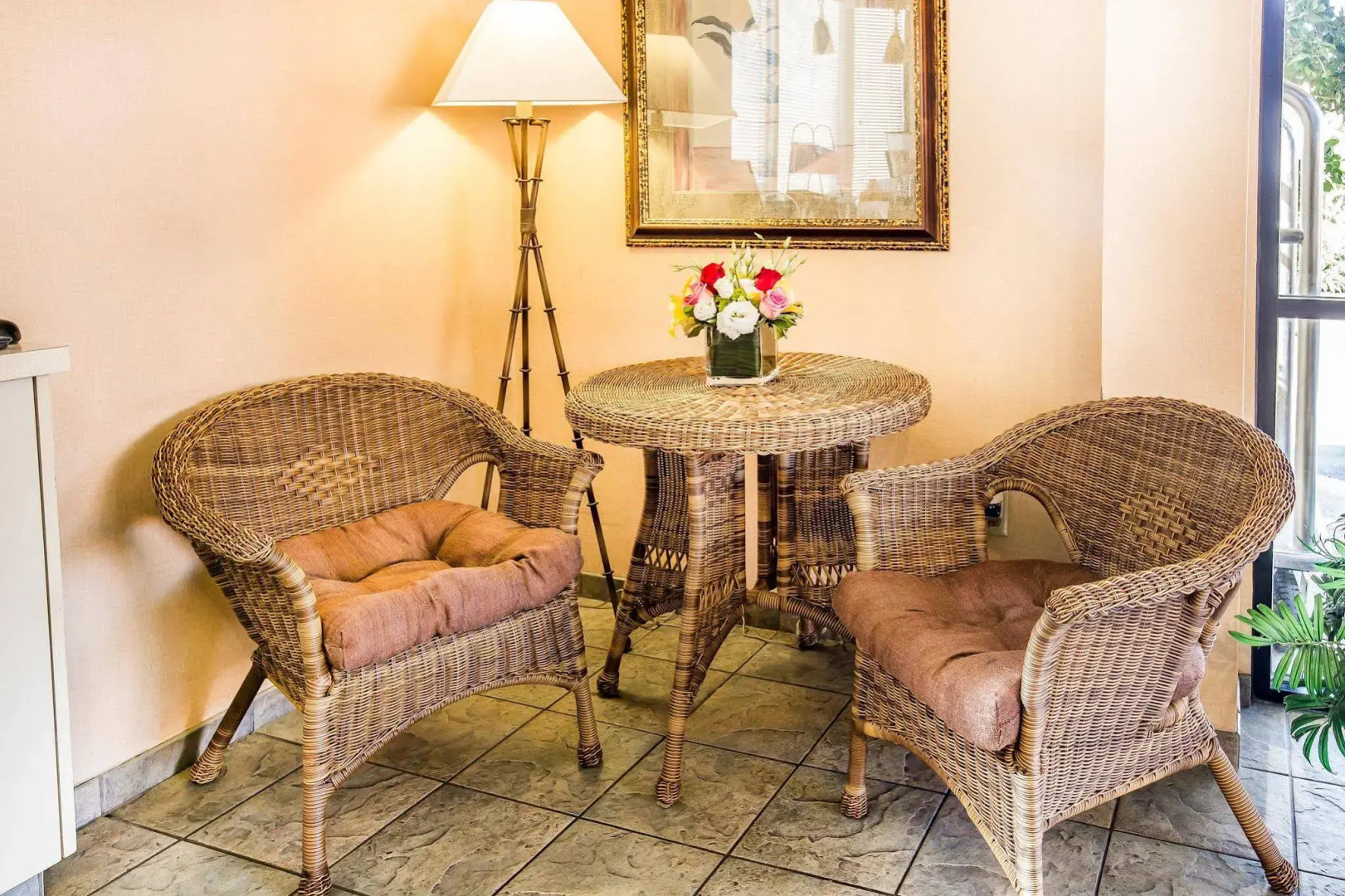 California Inn and Suites Bakersfield