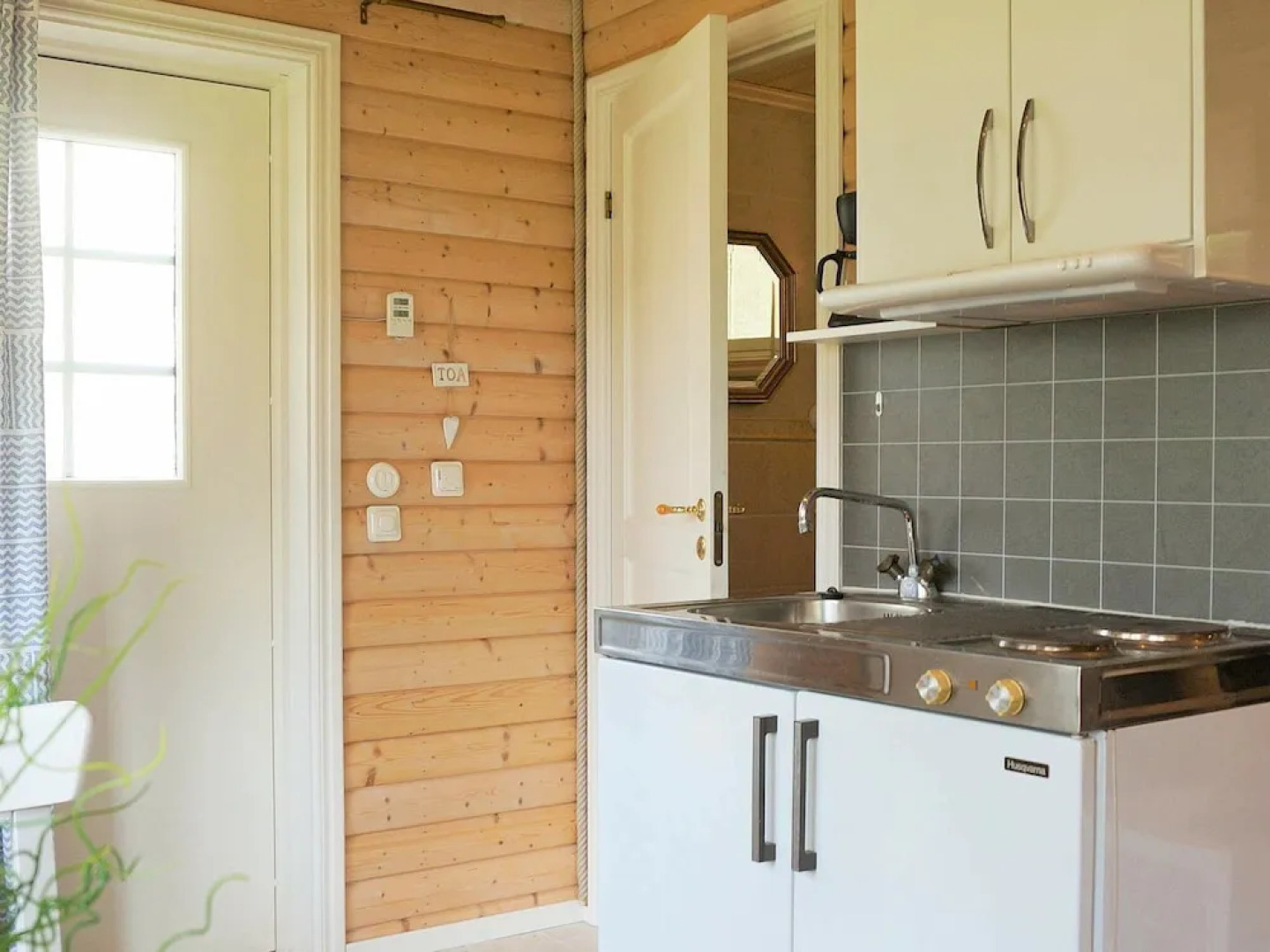 2 Person Holiday Home in Vänersborg