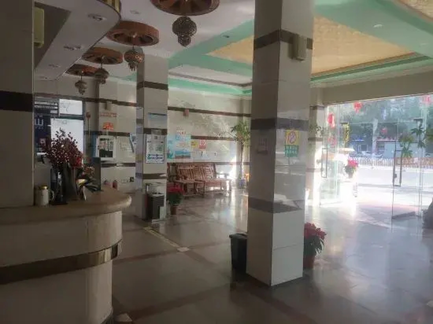 Dongfang Jinlusheng Hotel