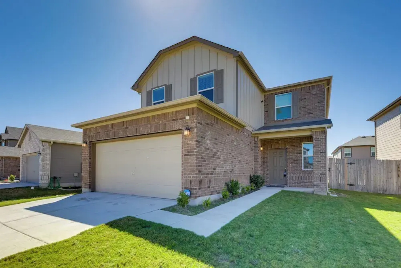 Manor Vacation Rental w/ Yard: 17 Mi to Austin!