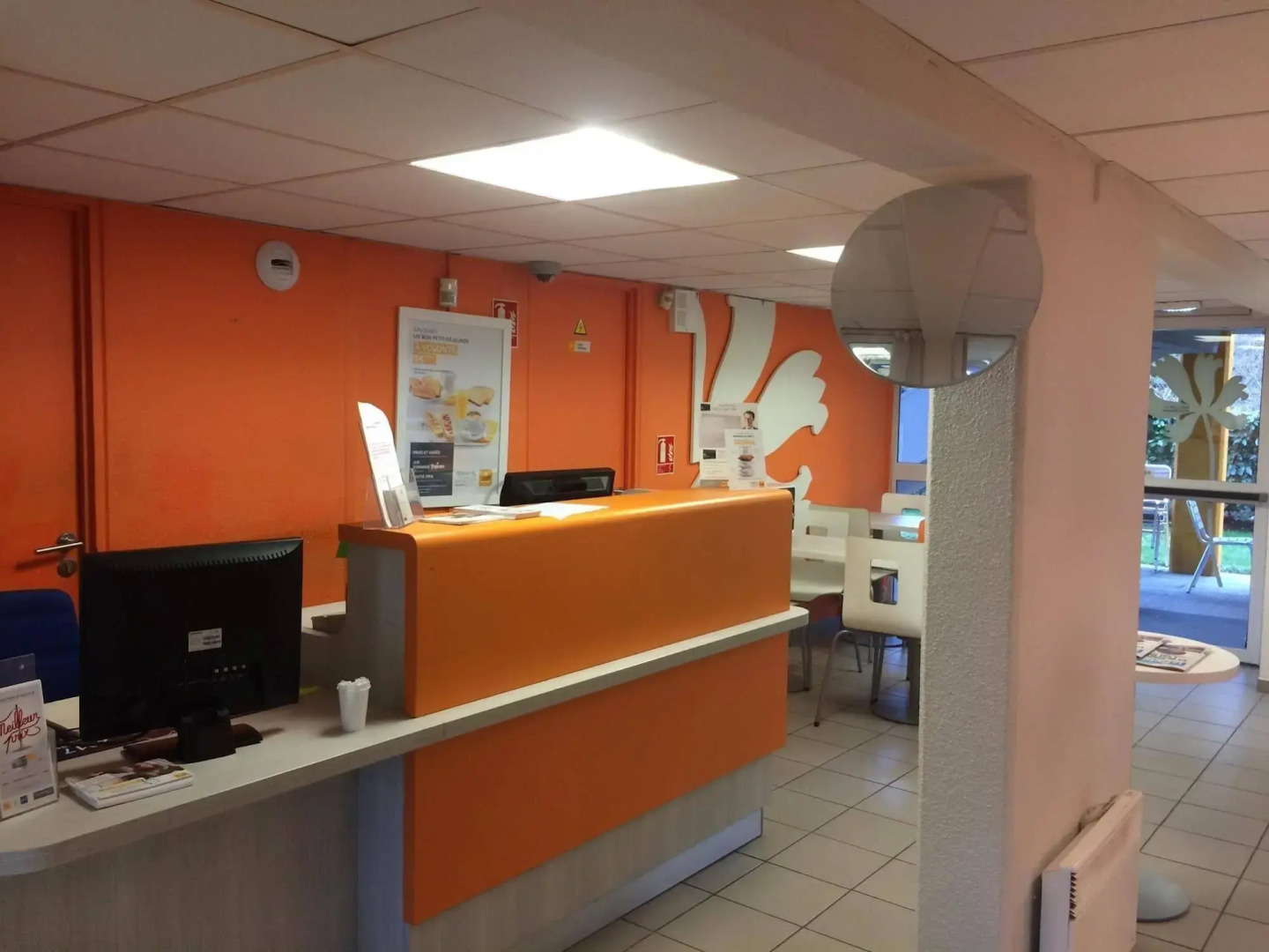 Première Classe La Ville-Du-Bois