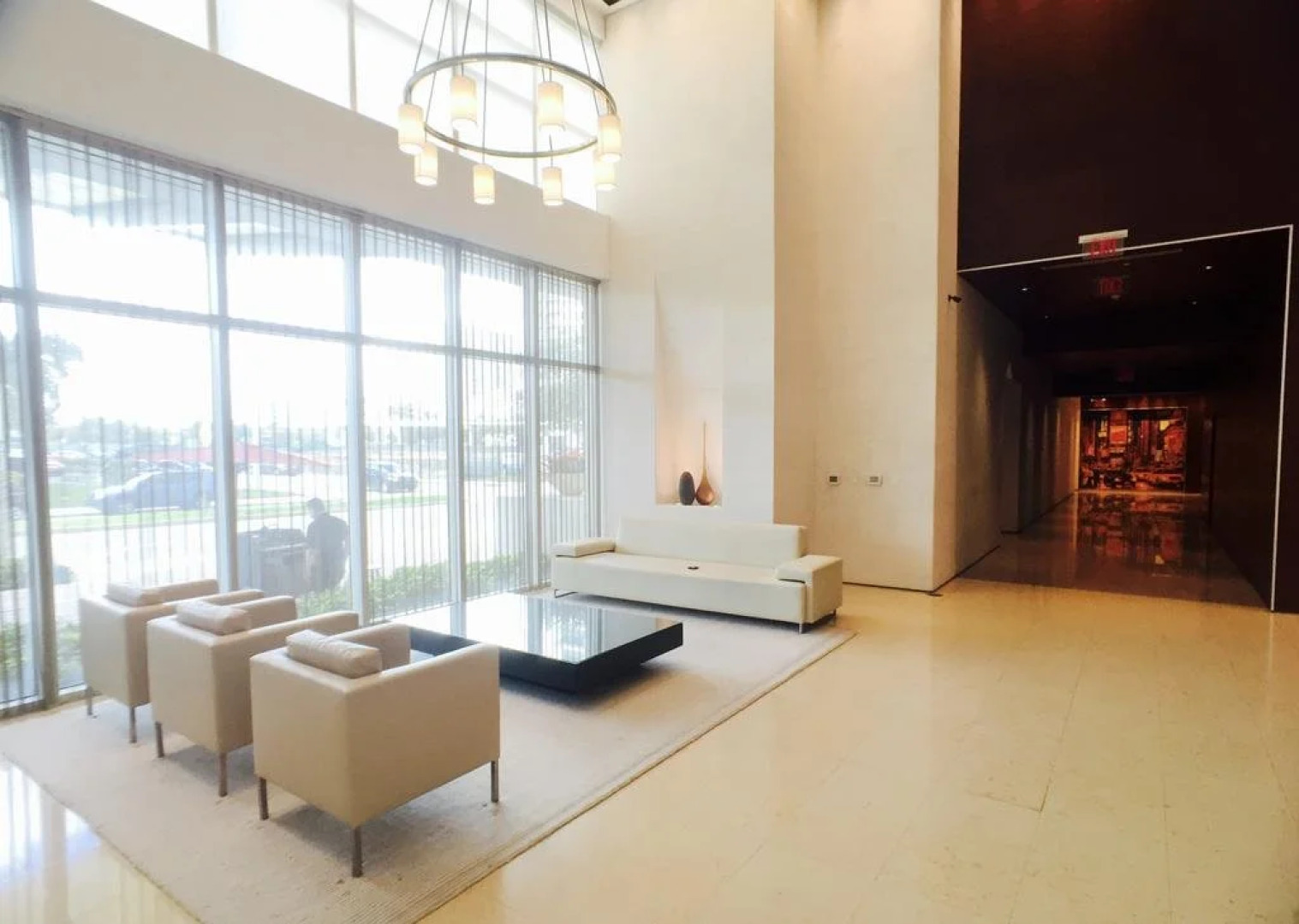 Miami 4Days - One Broadway