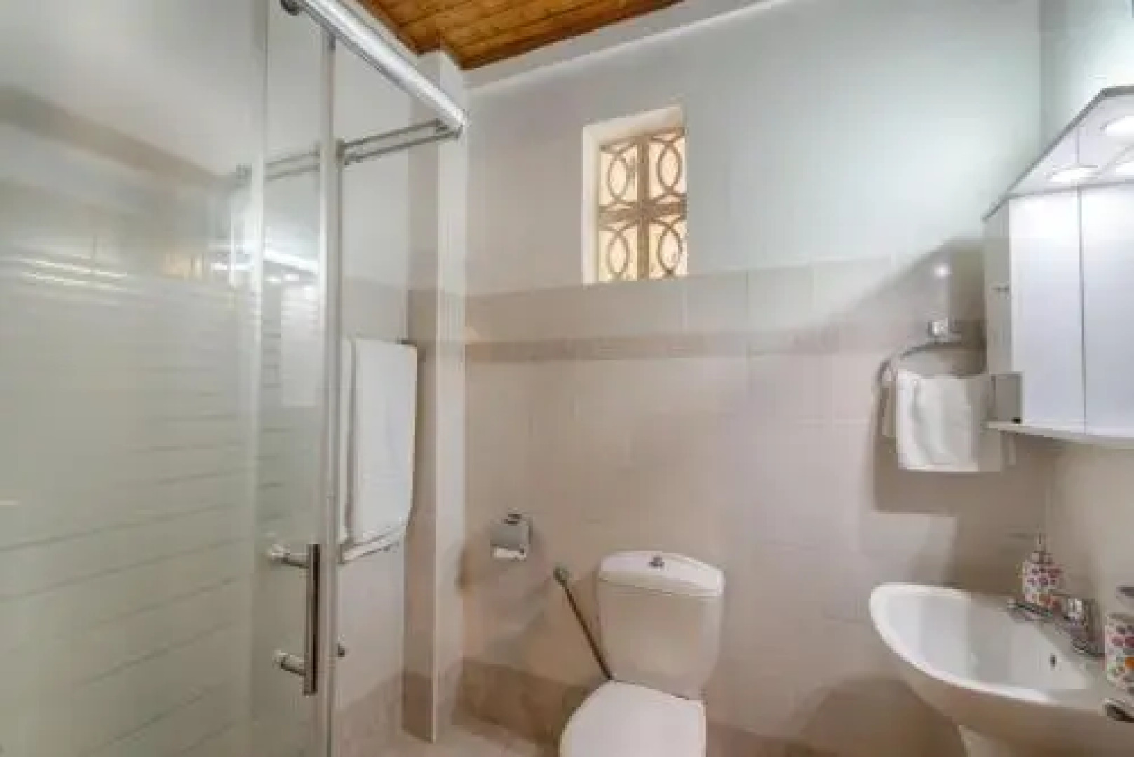 Christinas Apartments