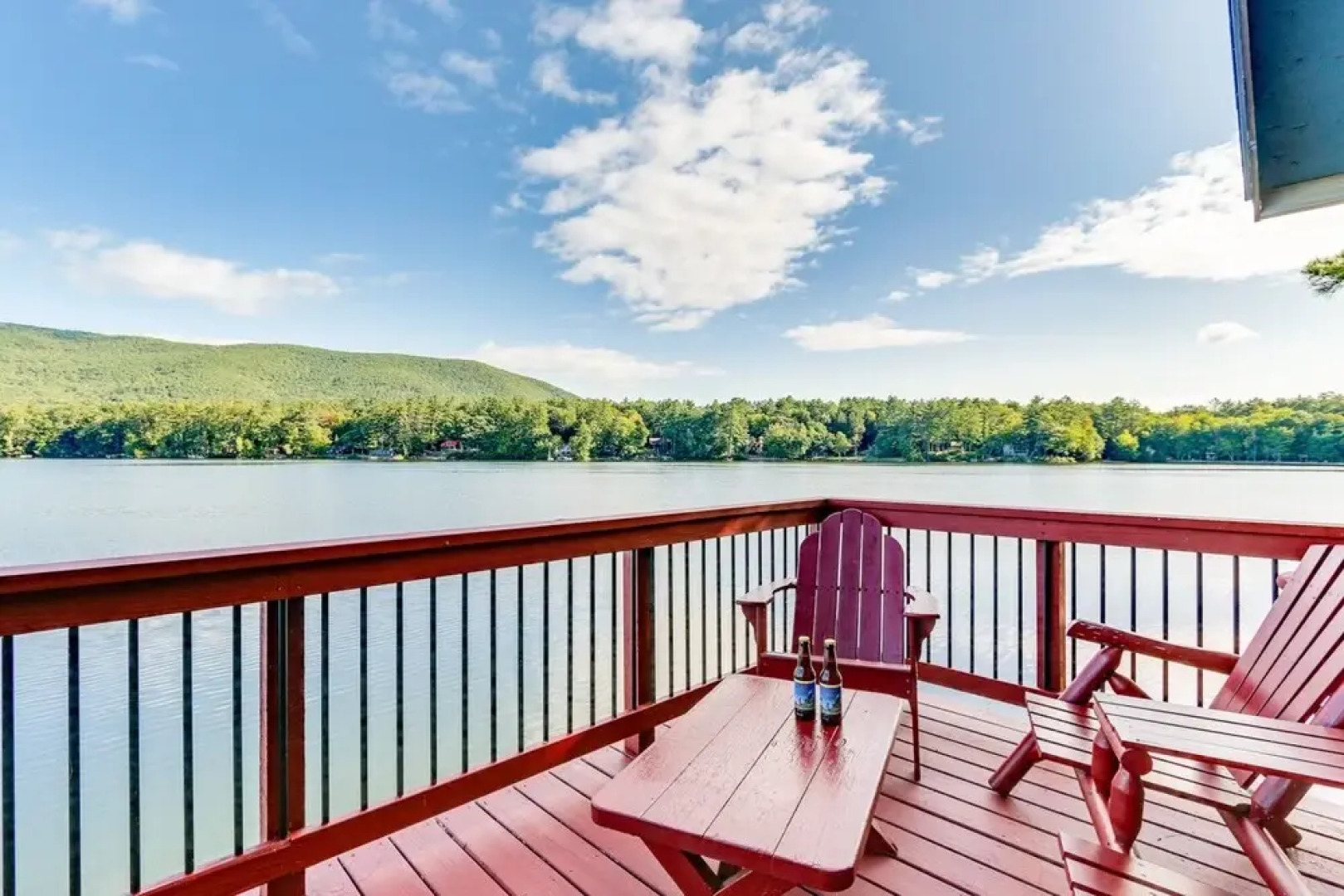 Beautiful Home in Moultonborough With