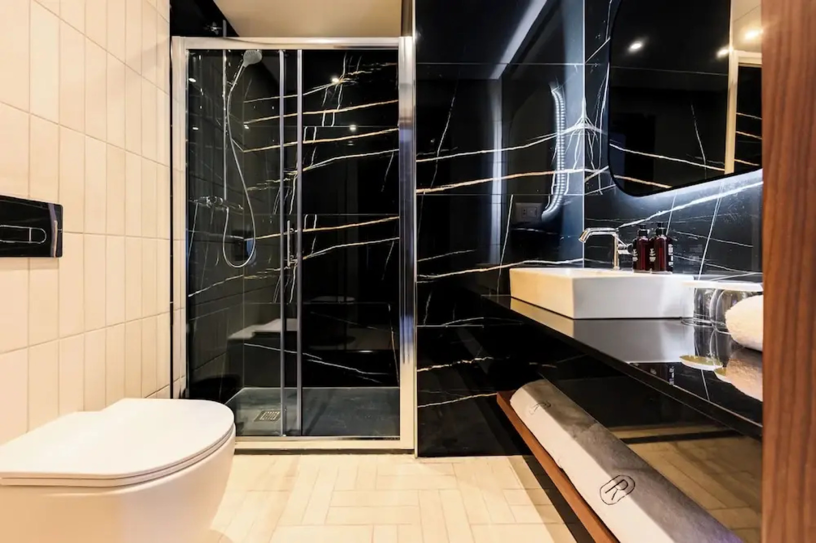 Royale Sainte Hélène Boutique Hotel