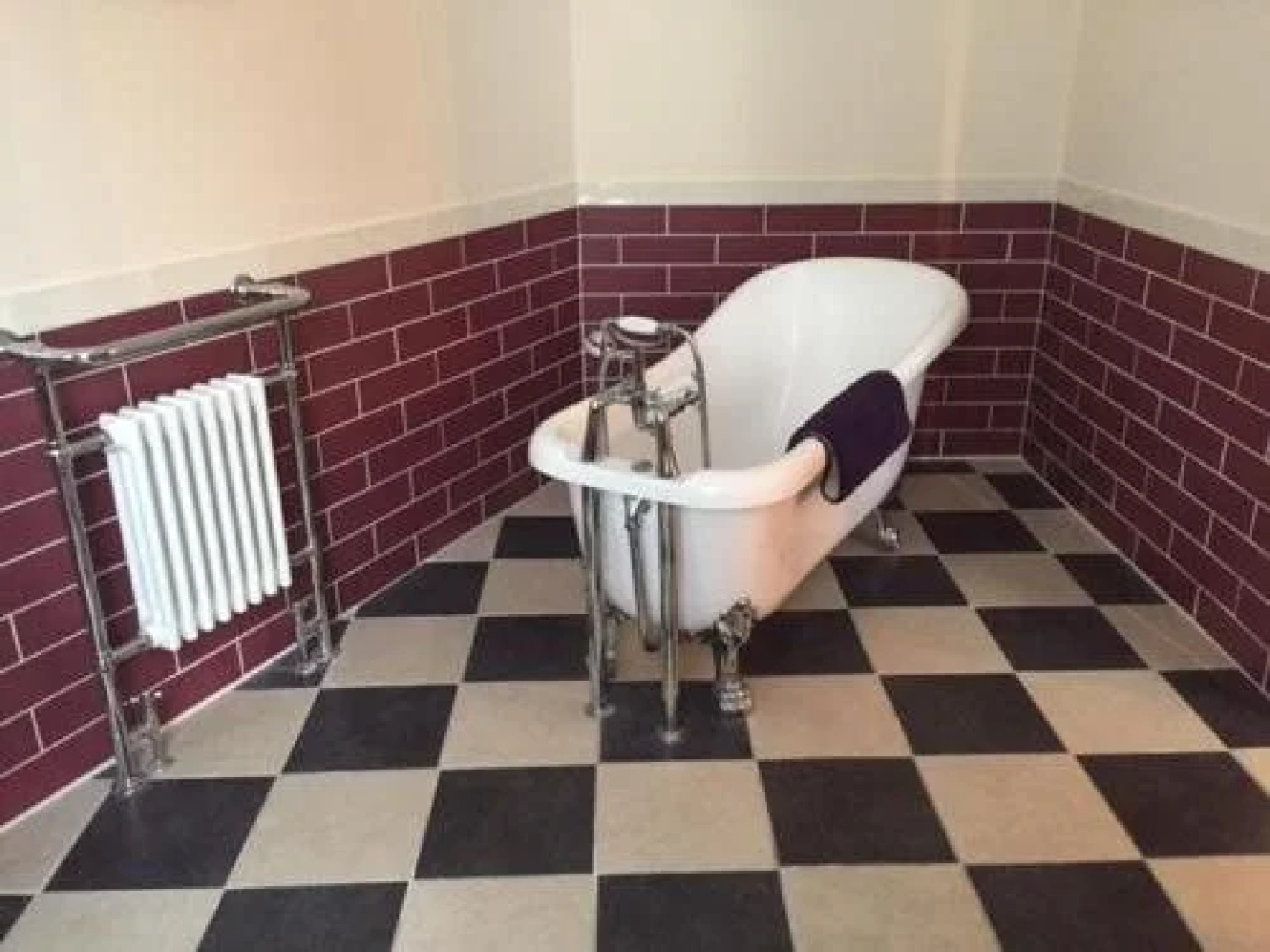 The Royal Victoria & Bull Hotel