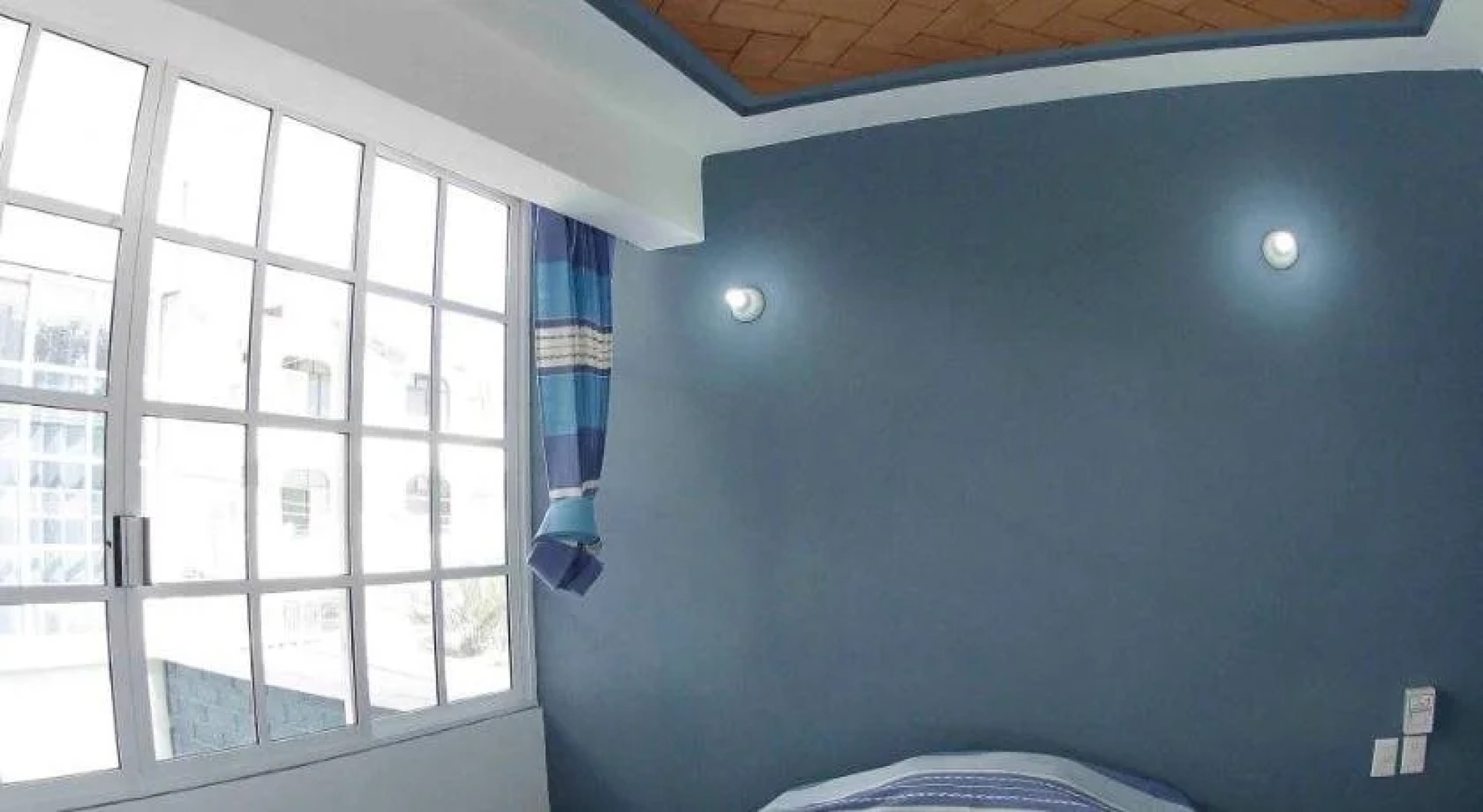 Hostal Azul y Blanco