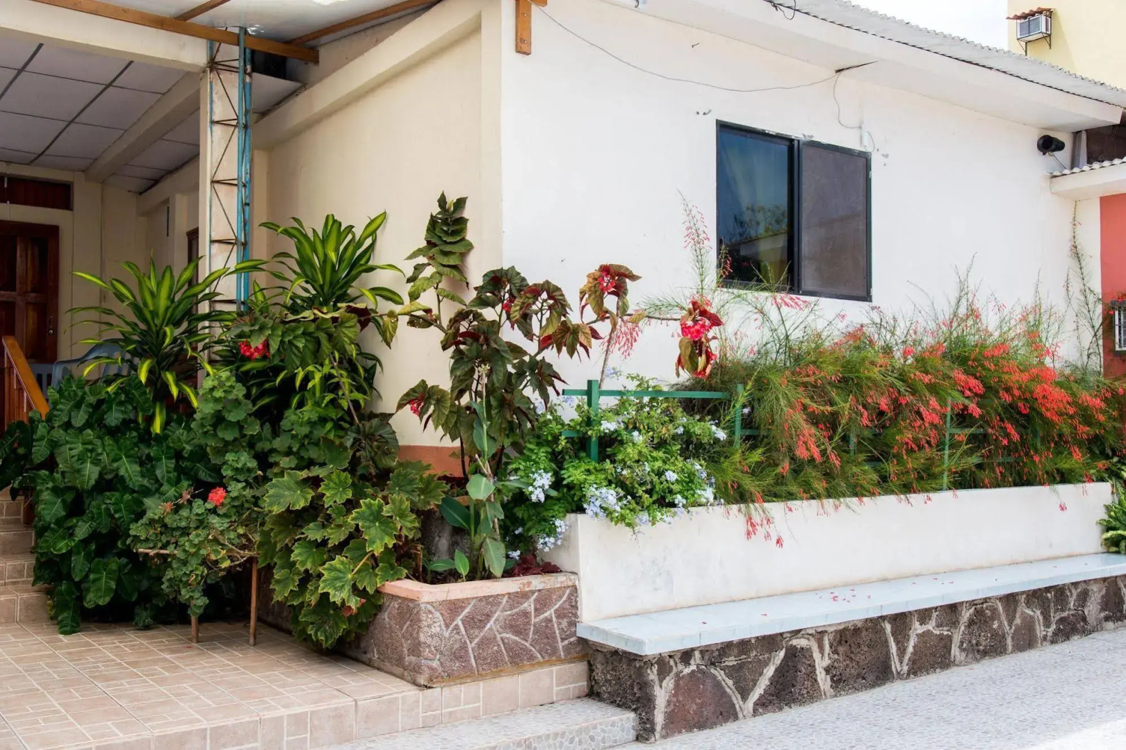 Hotel Mar Azul Galapagos