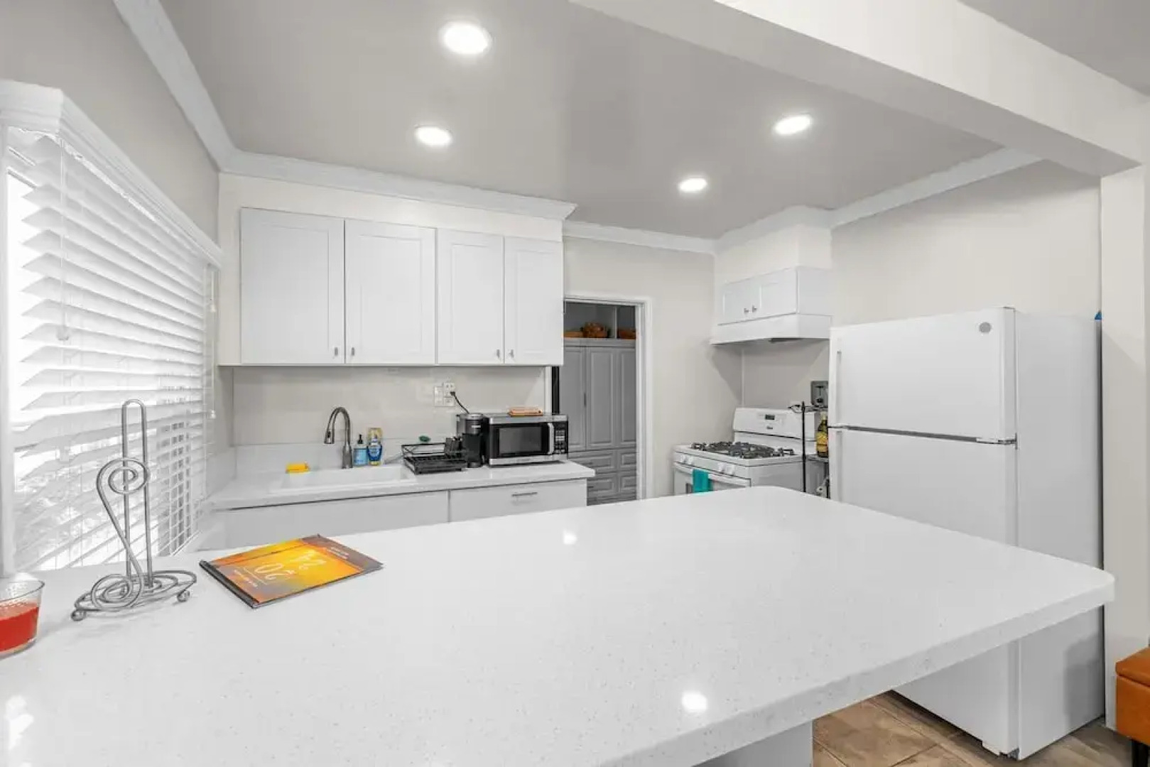 Beachside Apt With Laundry Steps to the Shore