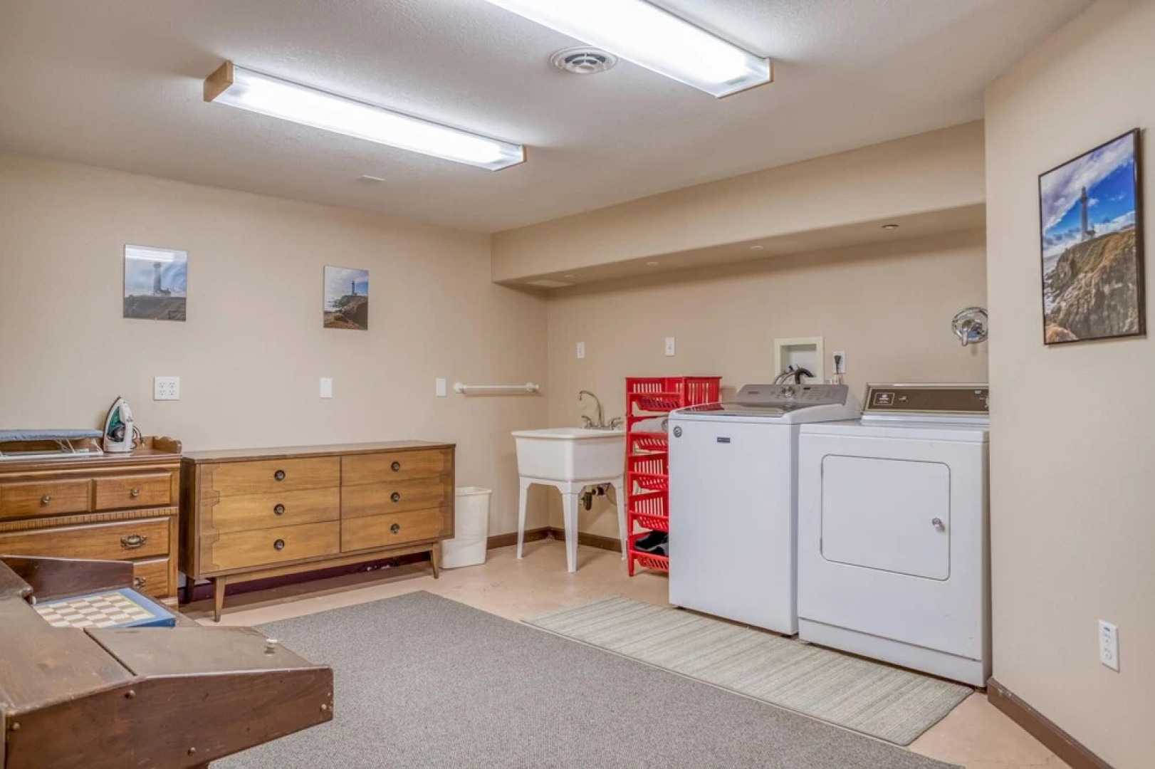 Hidden Inlet 3 Br home by RedAwning