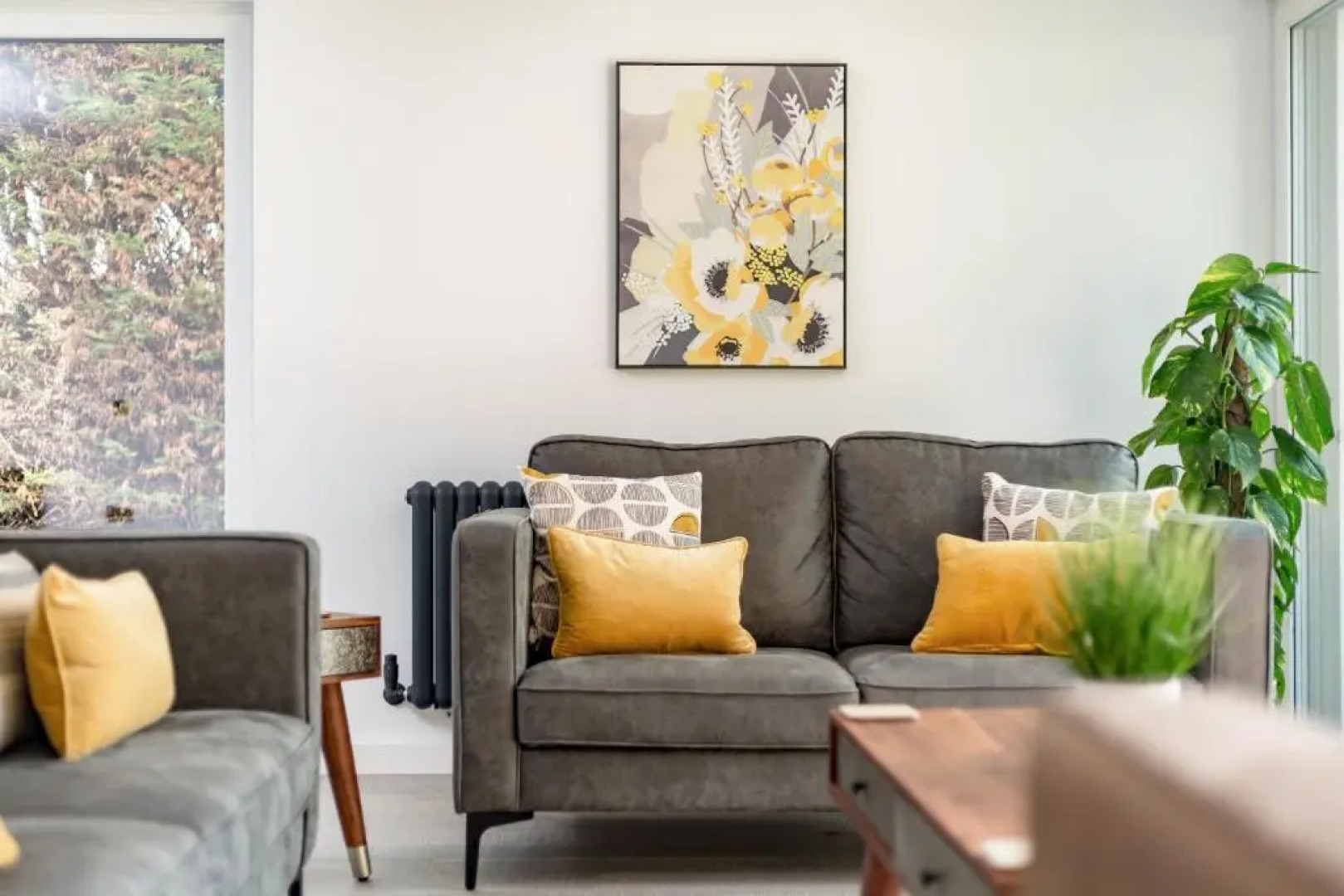 Newly Renovated Early 19th Century Cottage With Hot-tub