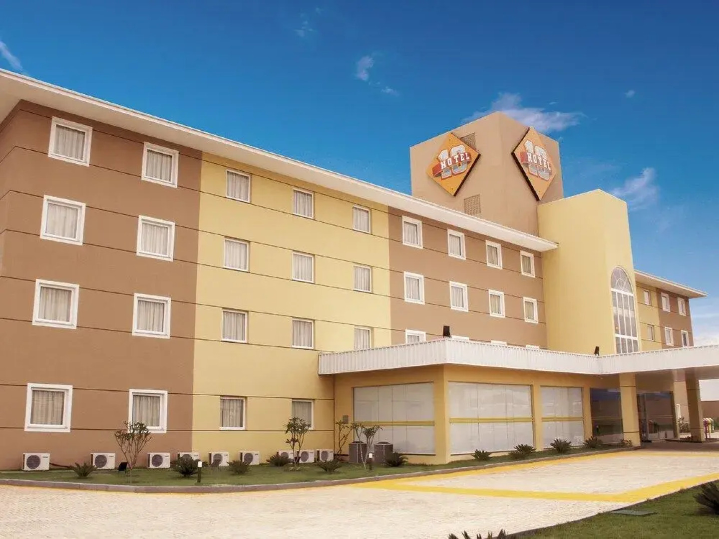 Hotel 10 Aparecida de Goiania