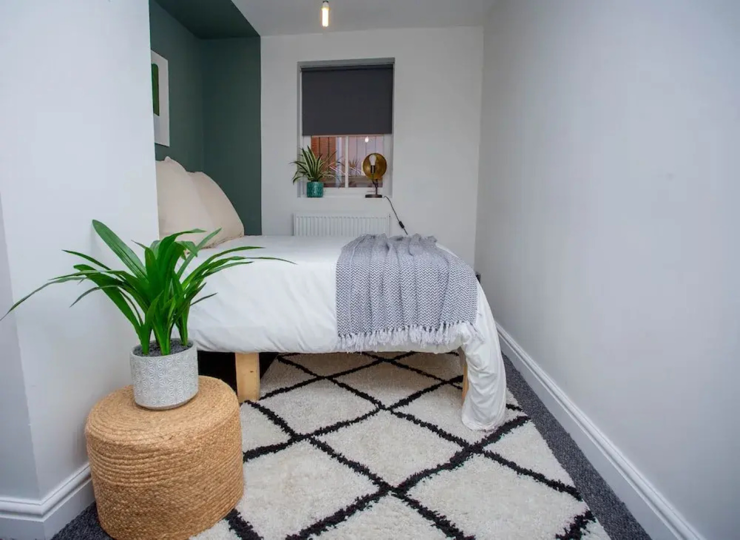 Nest Easy - Derngate Basement