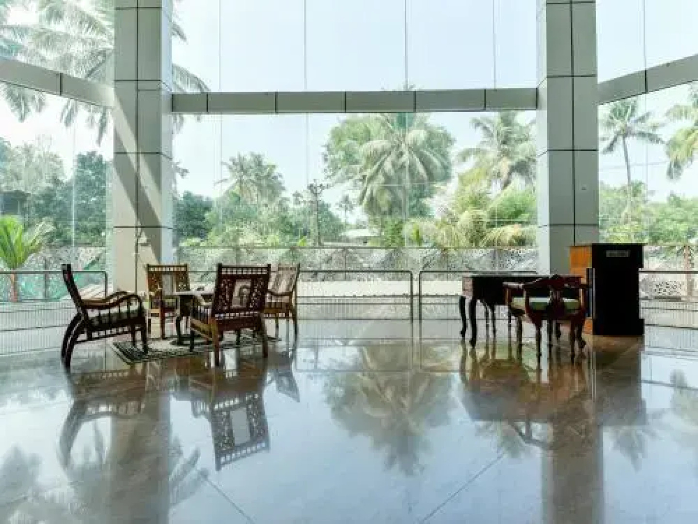 OYO 22050 Aramana Hotel