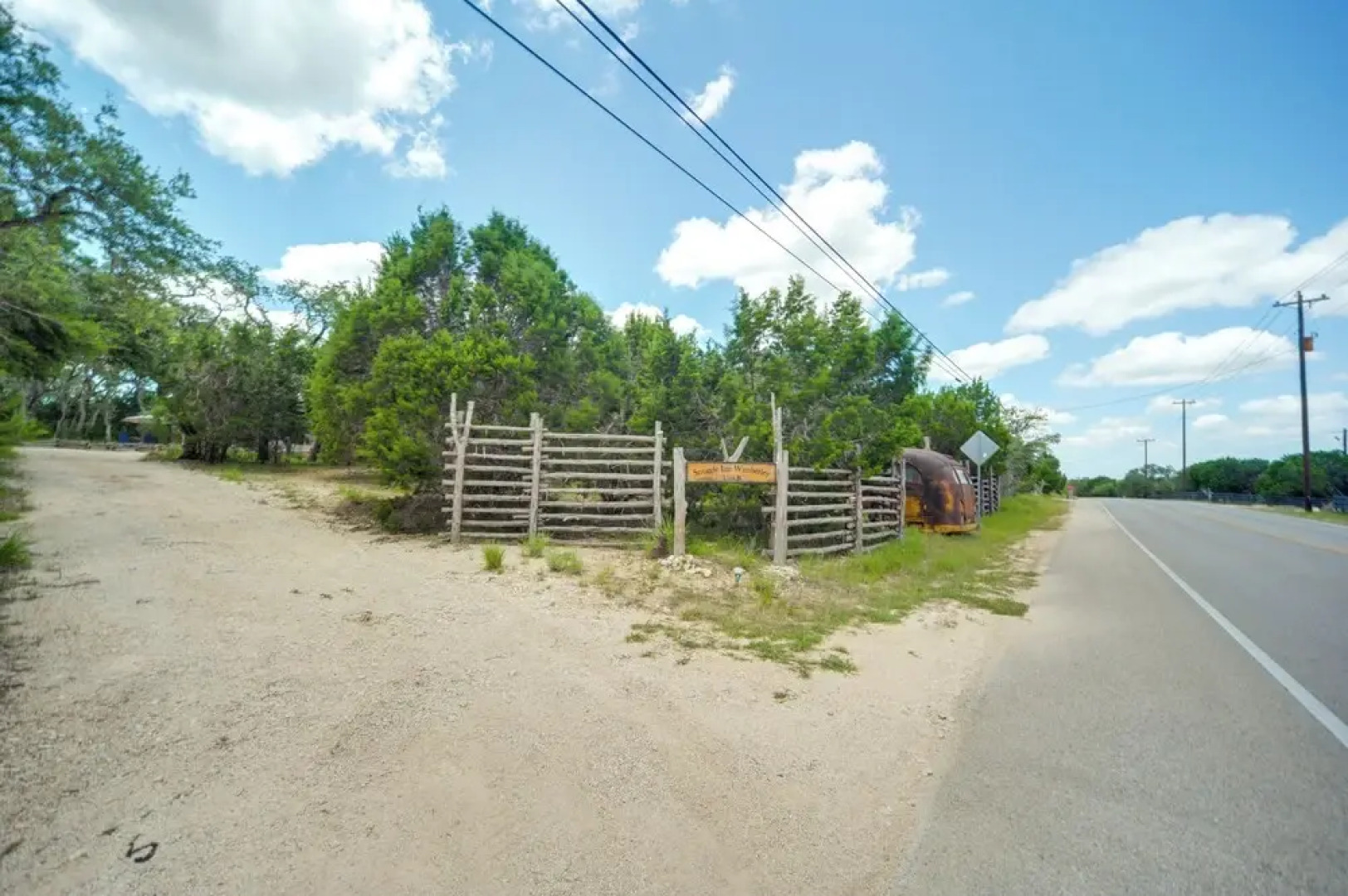 Snuggle Inn Wimberley Cabin w/ Fire Pit + Deck