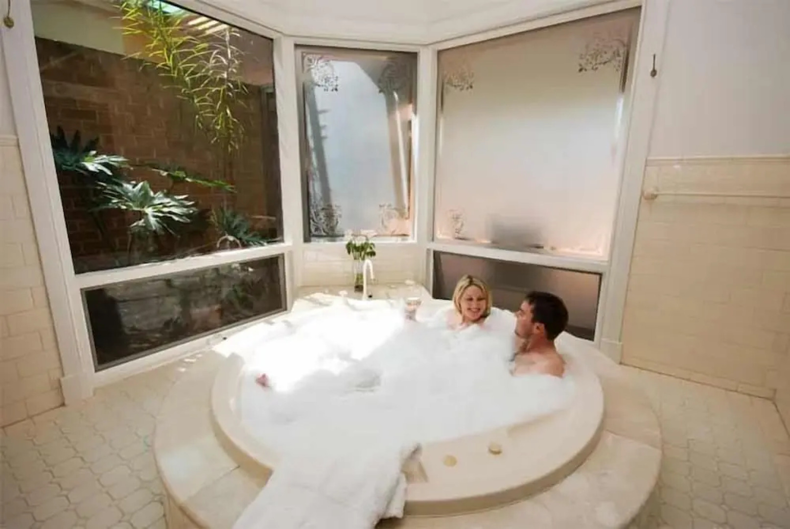 Brice Hill Country Lodge