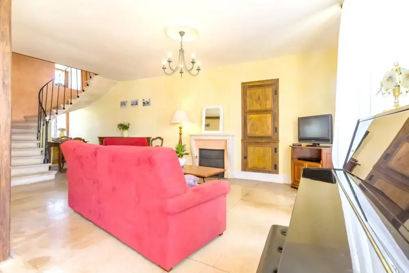 House With 2 Bedrooms in Éringes, With Furnished Garden and Wifi