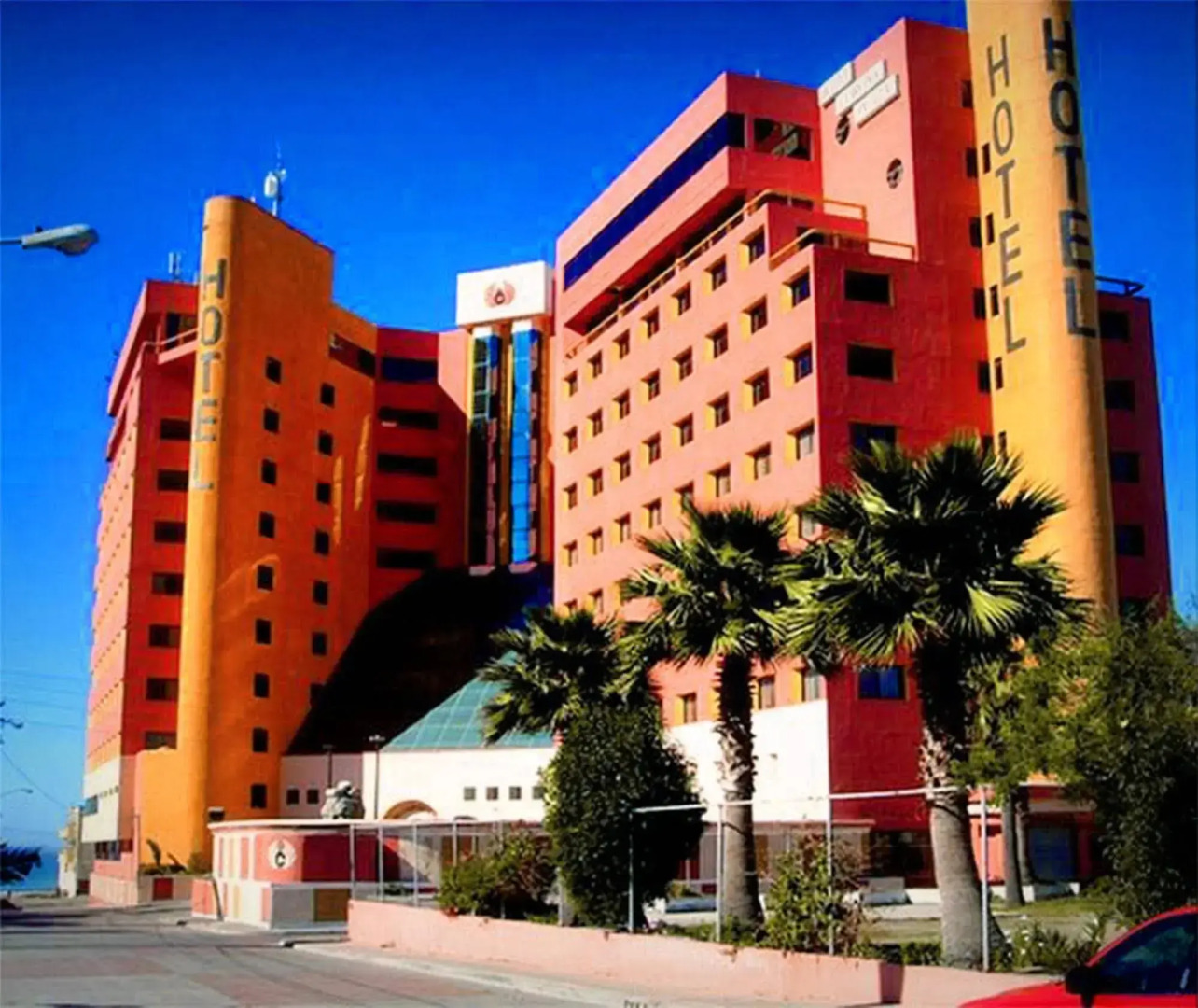 Hotel Corona Plaza