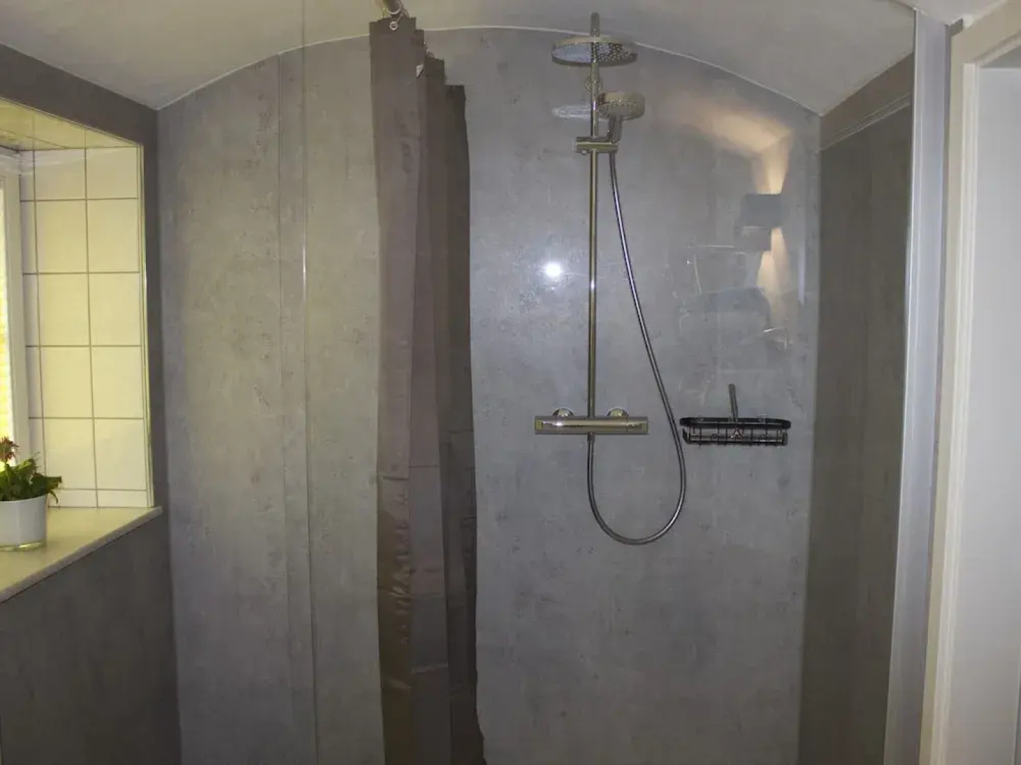 Cosy Apartment in Weissig With Garden