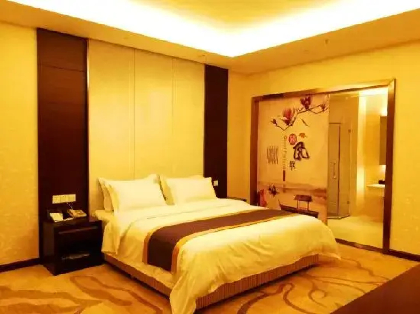 Qiubei Chuanyu Hotel