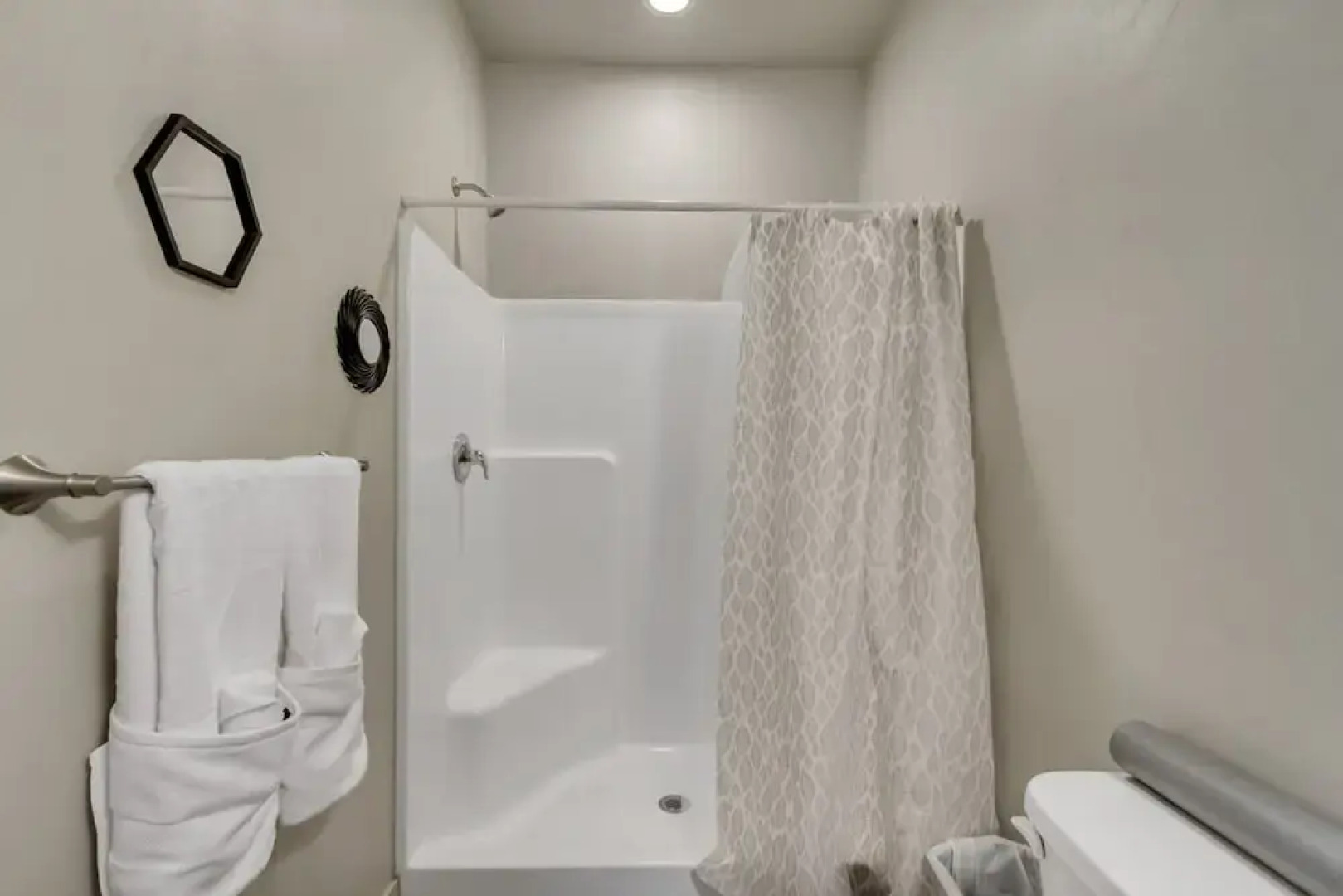 3 Bed 2 Bath King Beds With Smoker Grill