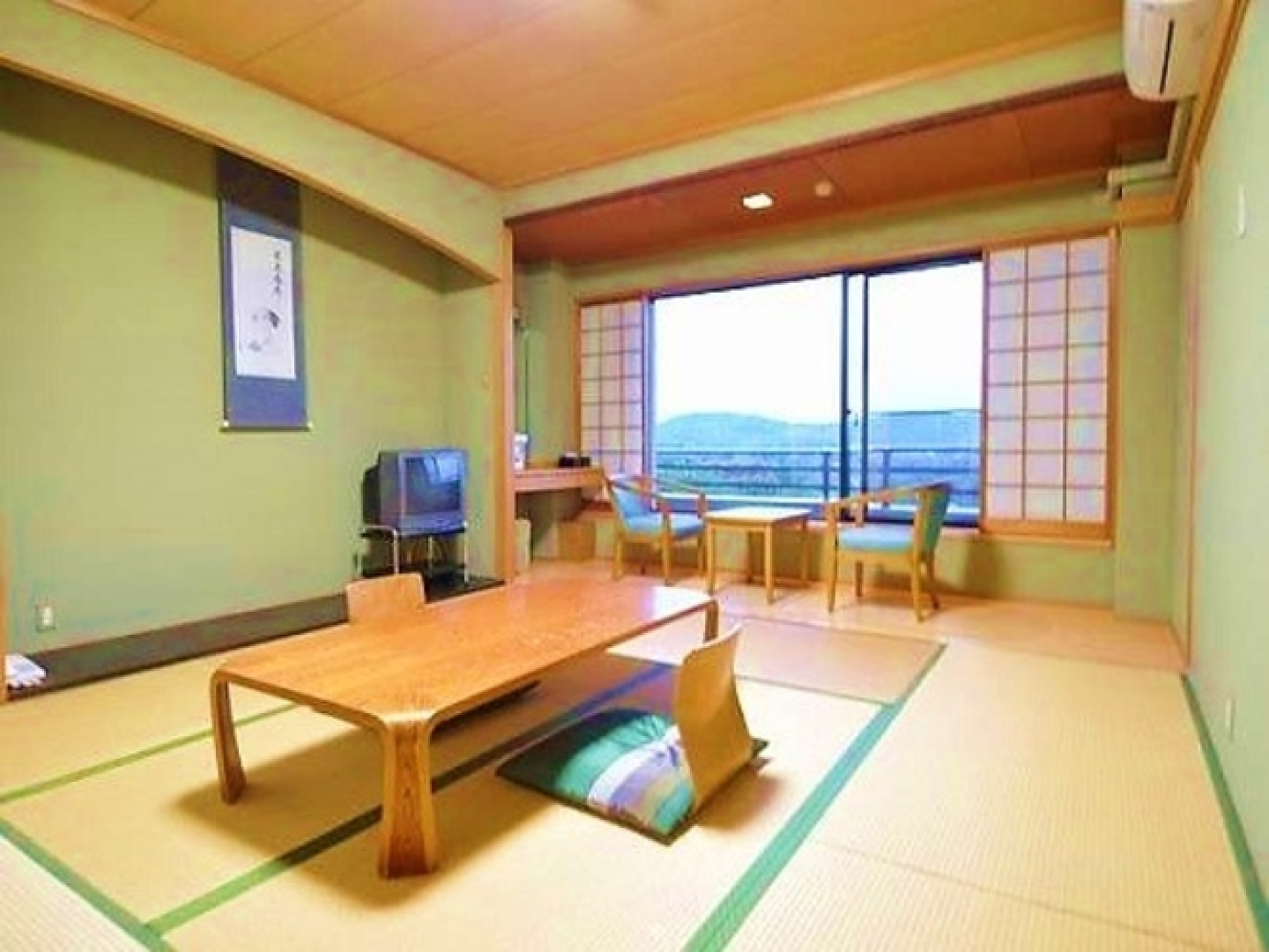 Natural Green Park Hotel