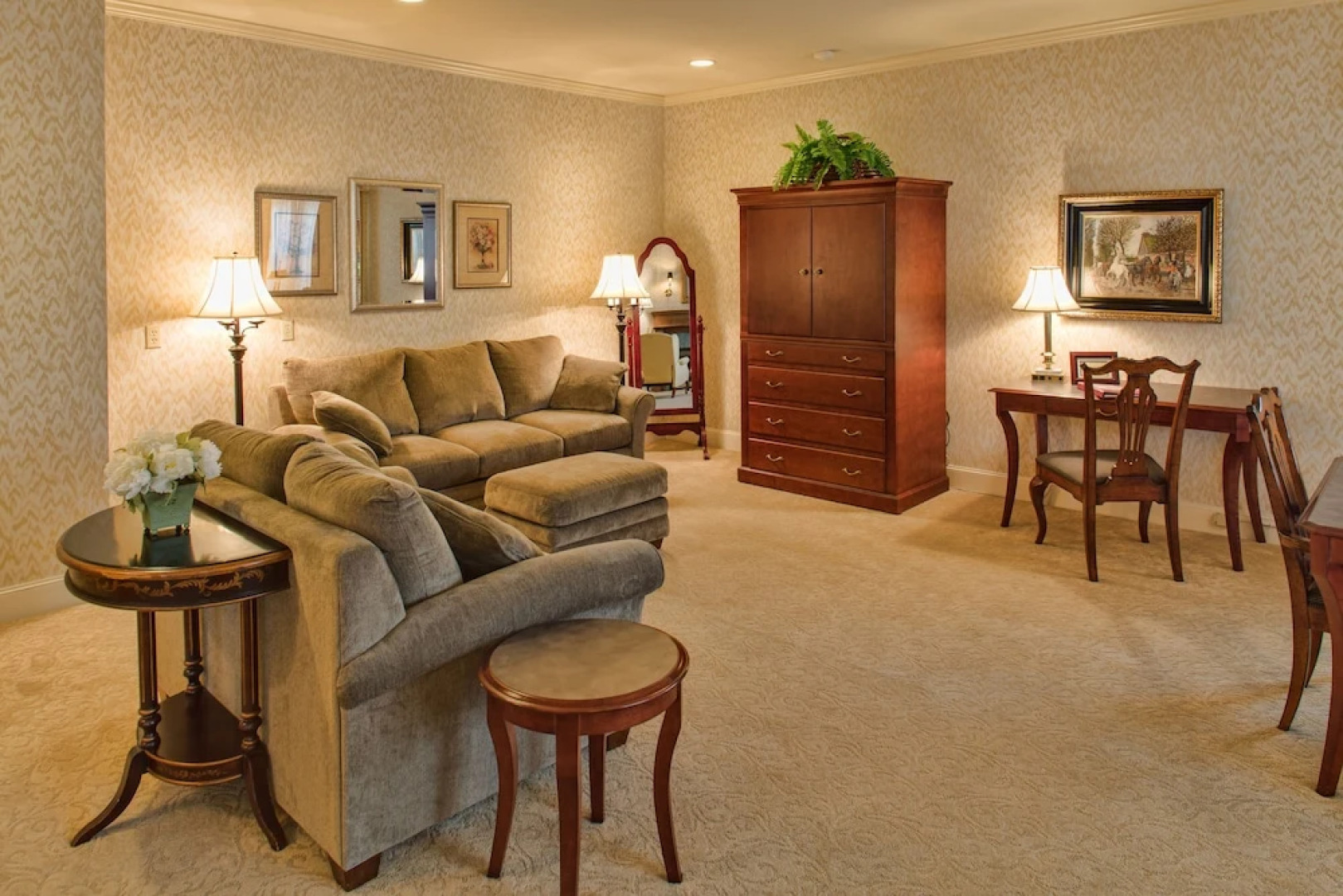 Fairhaven Village Inn