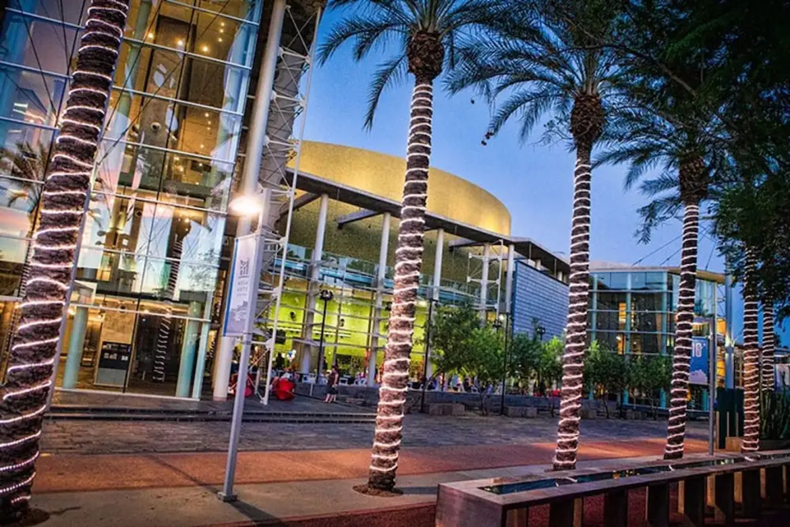 Grandview Getaway 4 BR by Casago