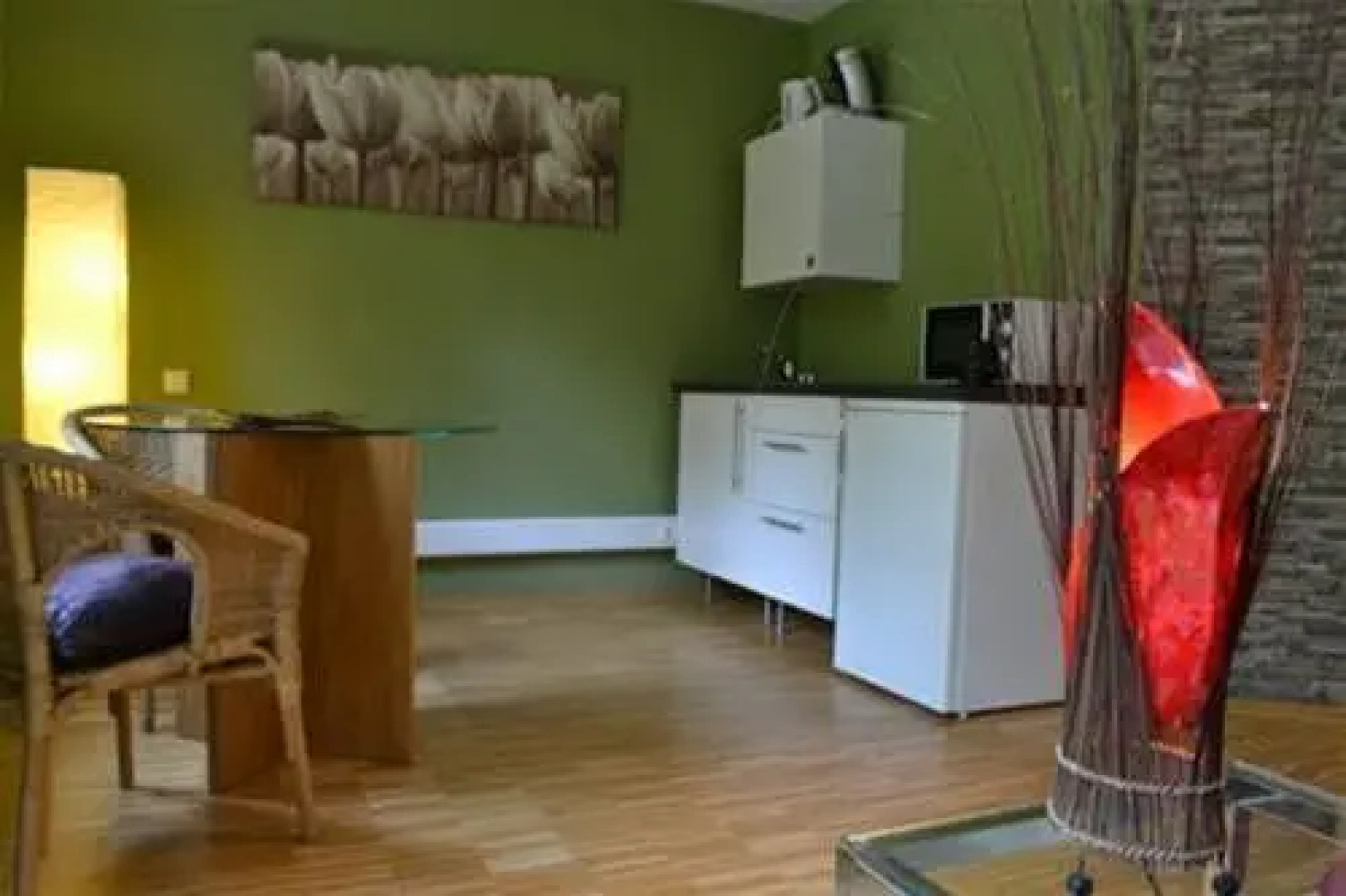 SunnySide Apartments