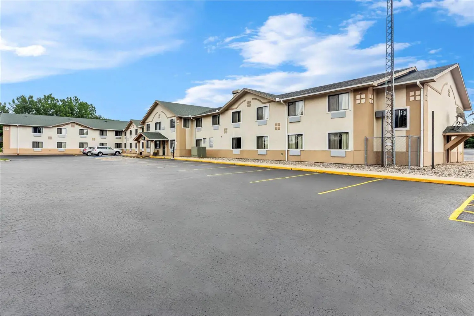 Quality Inn & Suites Howe - Sturgis