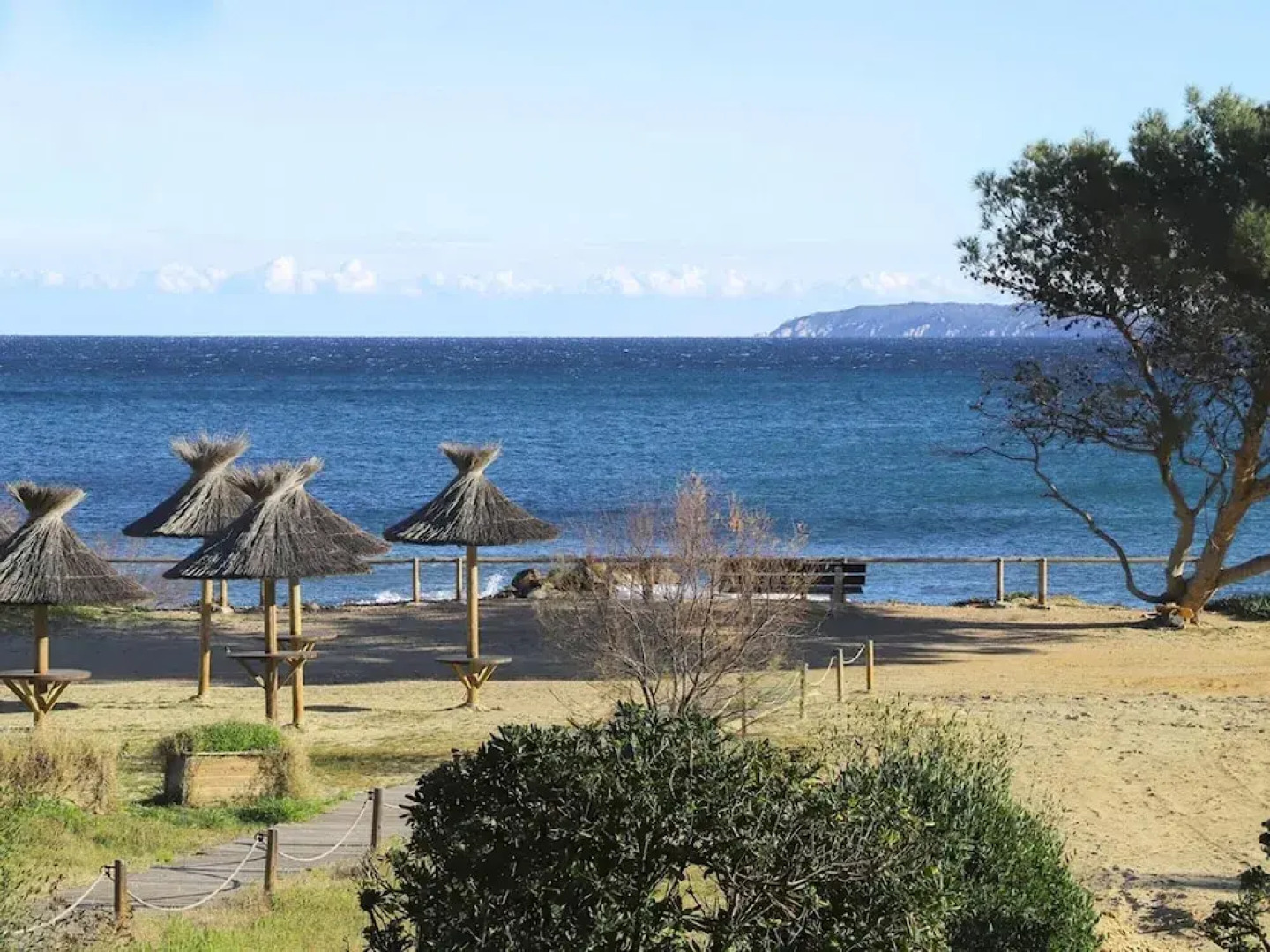 Villa in Gaou With Sea View and Beach