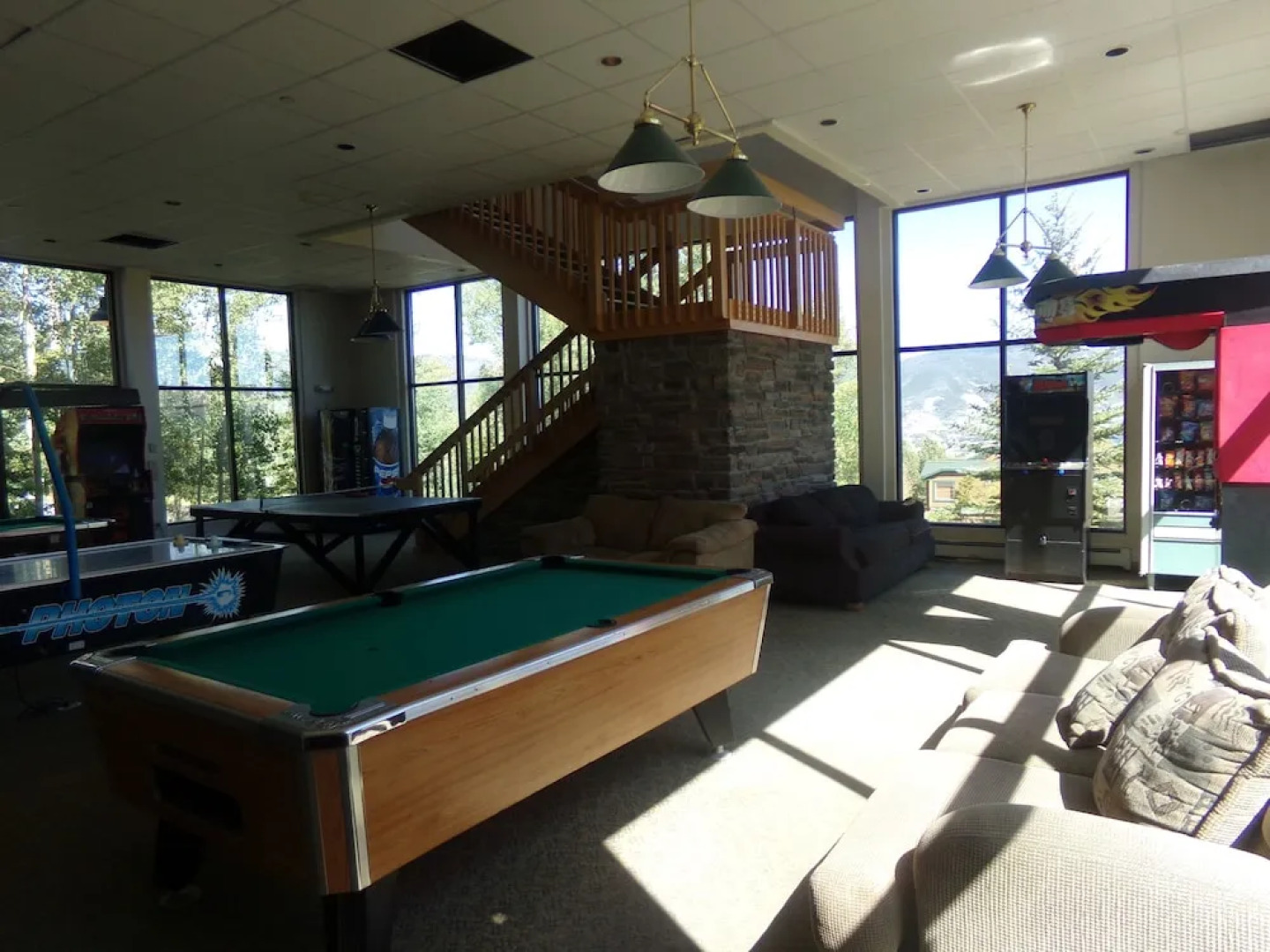 Three House 2 Bed 2 Bath THWC