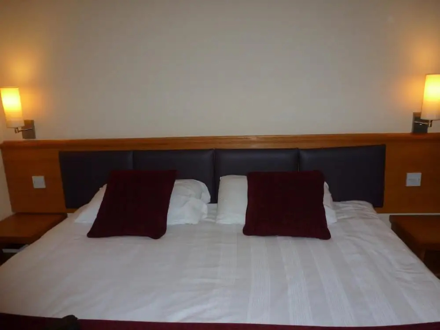 Wheatsheaf Hotel By Greene King Inns