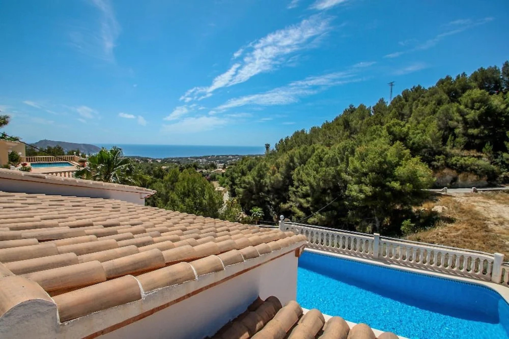 Suerte - sea view villa with private pool in Moraira