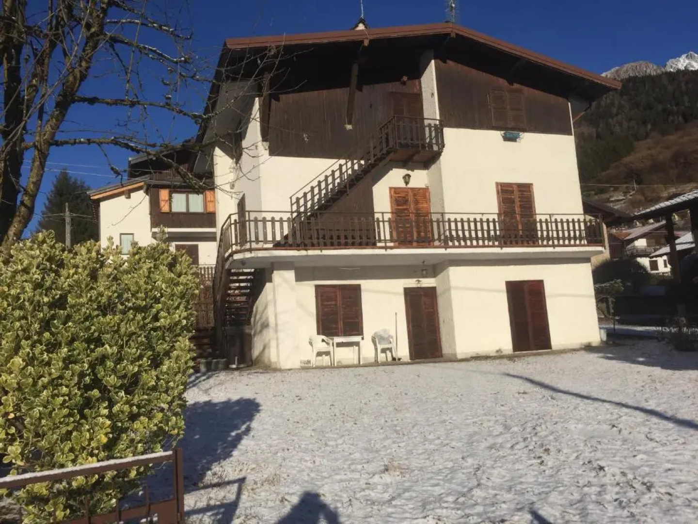 Appartamento a Borno + 500 mq di giardino