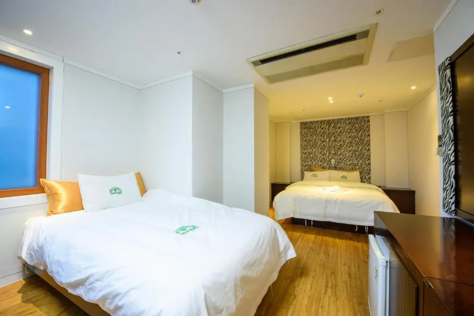 Kang Neung Dong-a Hotel